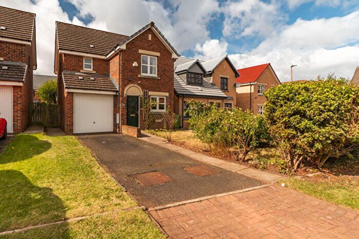 3 Bedroom Detached Villa For Sale In Silverknowes Eastway, Edinburgh, EH4