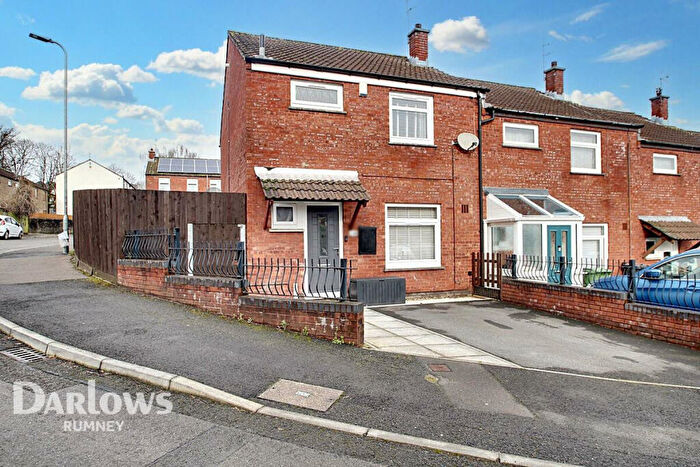 3 Bedroom End Of Terrace House For Sale In Ferntree Drive, Cardiff, CF3
