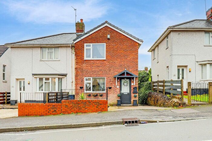 3 Bedroom Semi Detached House For Sale In Percival Crescent, Sutton-In-Ashfield, NG17