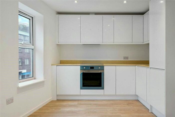 1 Bedroom Flat To Rent In Fortune Green Road, London, NW6