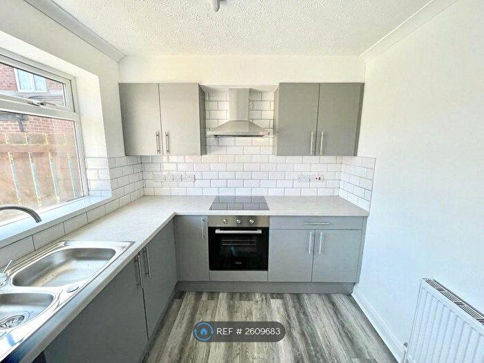 3 Bedroom Semi-Detached House To Rent In Farne Avenue, South Shields, NE34