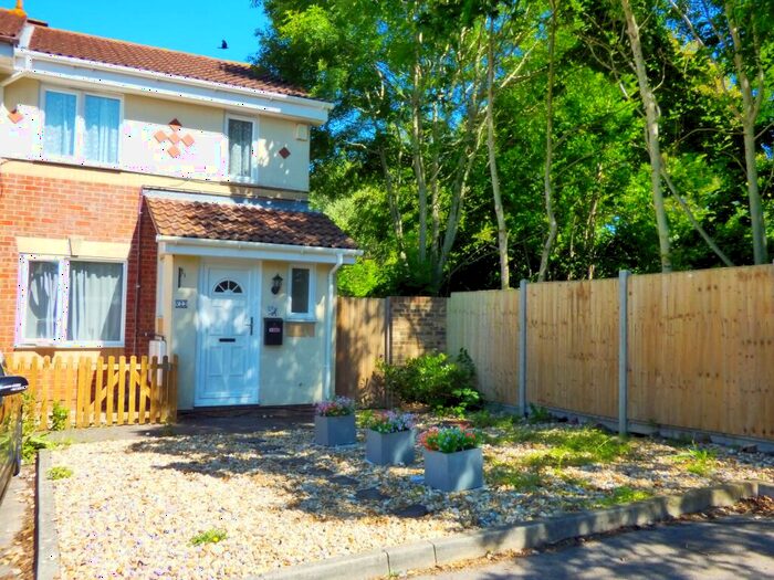 3 Bedroom House To Rent In Marlin Close, Gosport, PO13