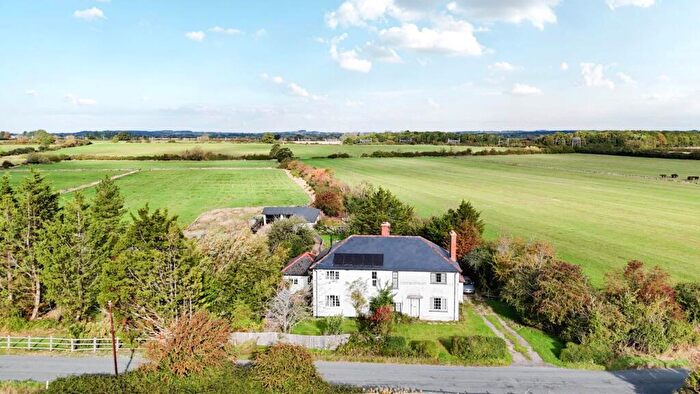 2 Bedroom Semi-Detached House For Sale In Lot - East Challow, Oxfordshire, OX12