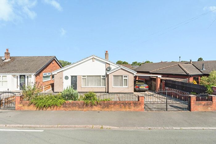 3 Bedroom Bungalow For Sale In Bradwell Road, Lowton, Warrington, WA3
