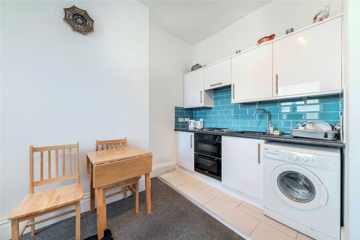 1 Bedroom Flat For Sale In Fordwych Road, Cricklewood, NW2