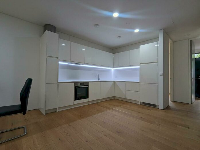 5 Bedroom House For Sale In Sandywell Lane, Salford, M3