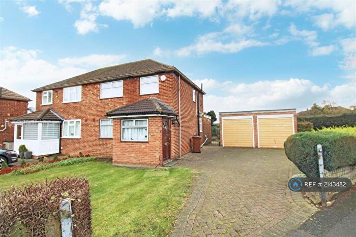 2 Bedroom Semi-Detached House To Rent In Lilac Road, Rochester, ME2