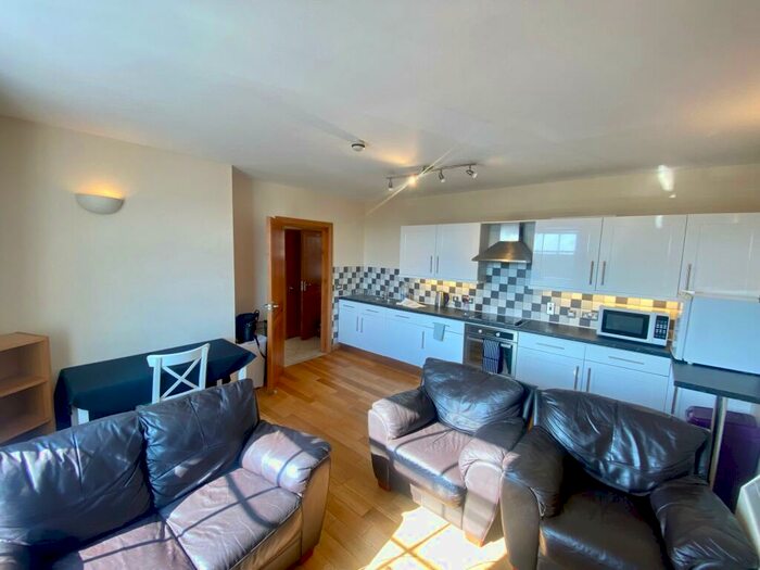 1 Bedroom House To Rent In The Ropewalk, NG1