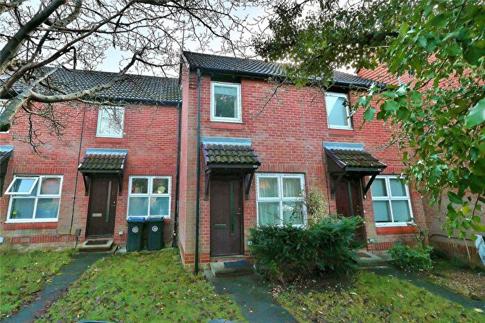 2 Bedroom Terraced House To Rent In Hedgerley Court, Woking, Surrey, GU21