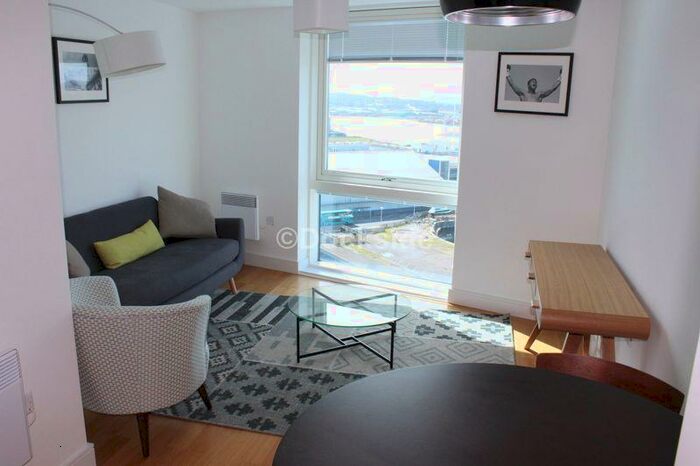1 Bedroom Flat To Rent In The Quays, ME4