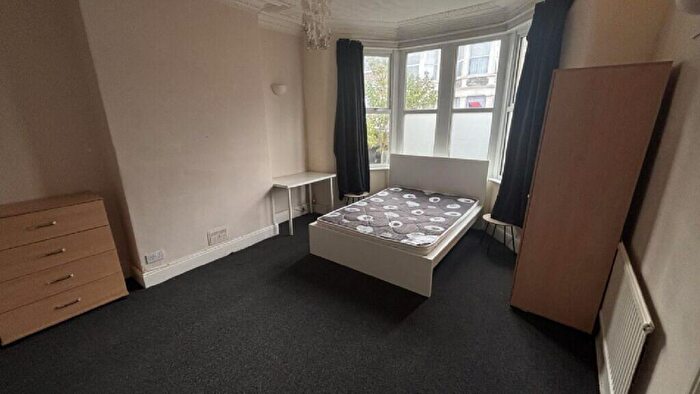 5 Bedroom House To Rent In Victoria Park, Fishponds, Bristol, Bristol, BS16