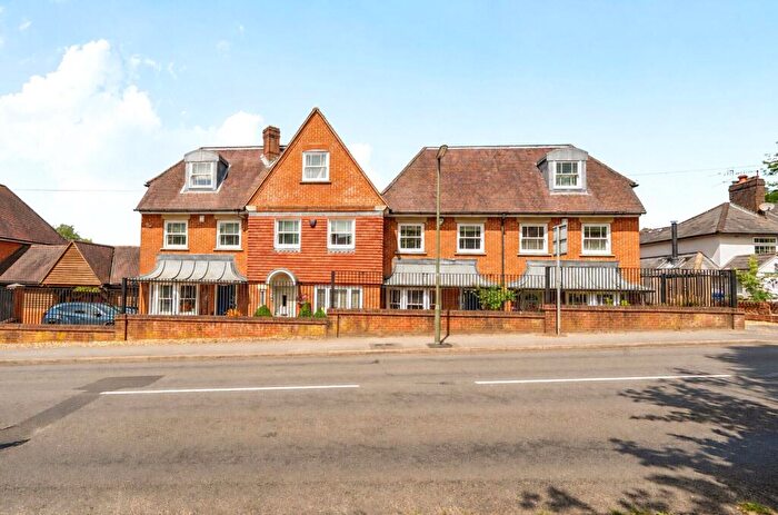 2 Bedroom Semi Detached House For Sale In Grayswood Road, Haslemere, Surrey, GU27
