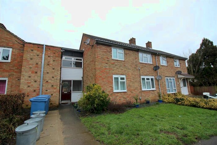 1 Bedroom Flat To Rent In Chapel Fields, Harlow, CM17