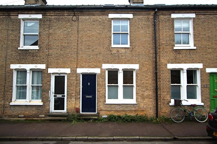 3 Bedroom Property To Rent In Canterbury Street, Cambridge, CB4