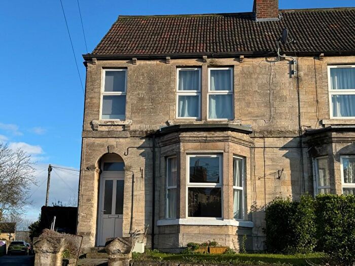 1 Bedroom Apartment To Rent In Newtown, Trowbridge, Wiltshire, BA14