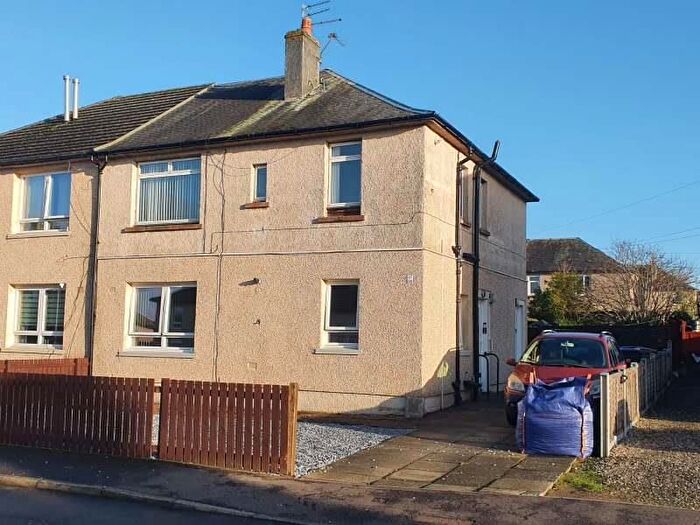 2 Bedroom Flat To Rent In Watling Avenue, Camelon, Falkirk, FK1