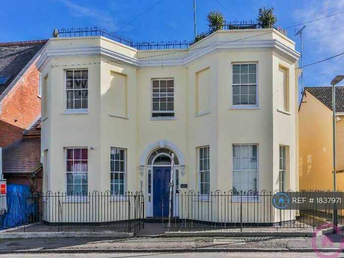 1 Bedroom Flat To Rent In School House Oxford Passage, Cheltenham, GL50