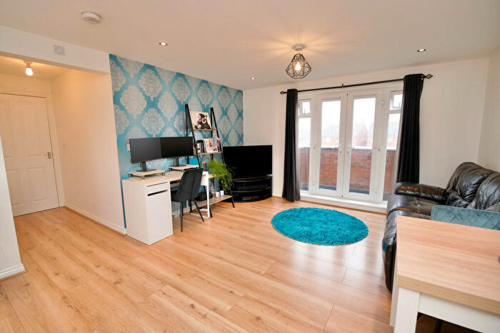 2 Bedroom Apartment For Sale In Signals Drive, Coventry, CV3