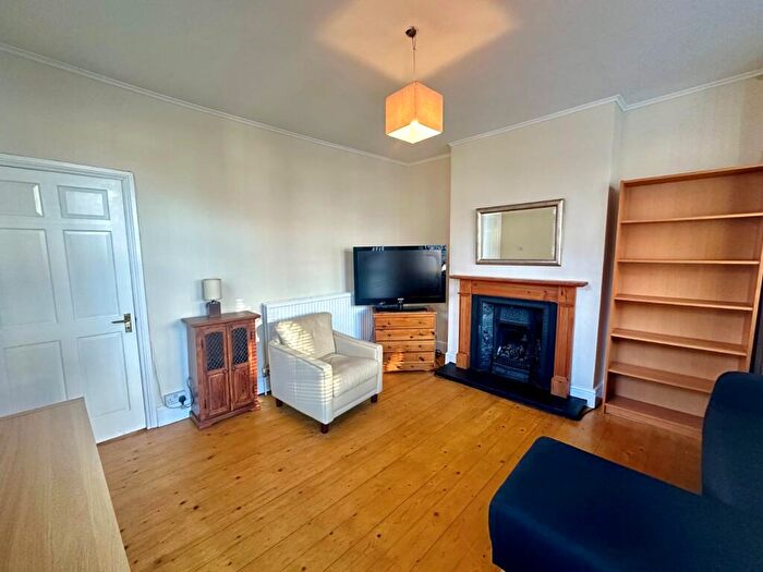 2 Bedroom End Of Terrace House To Rent In Princess Road, Prestwich, Manchester, M25