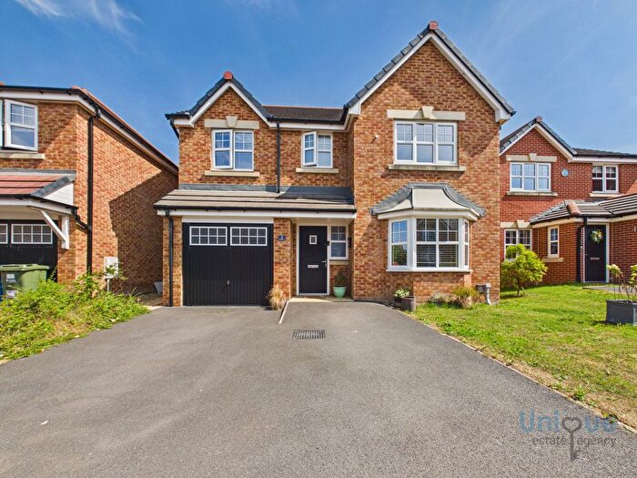 4 Bedroom Detached House For Sale In Kingfisher Drive, Wesham, PR4