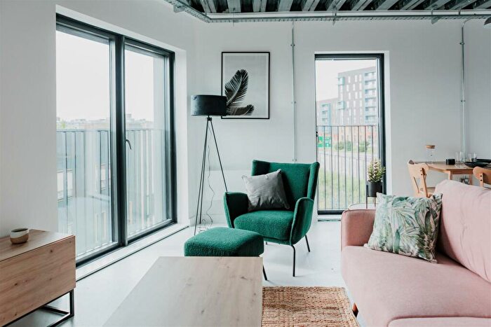 2 Bedroom Apartment To Rent In Aire Lofts, Climate Innovation District, LS9