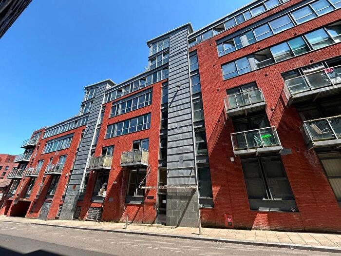 1 Bedroom Flat For Sale In Apartment Mandale House, Sheffield, South Yorkshire, S1