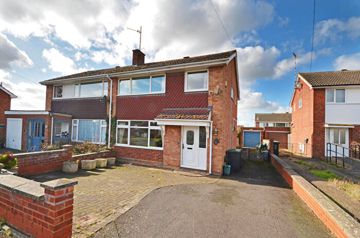 3 Bedroom Semi-Detached House For Sale In Rectory Close, Stanwick, NN9