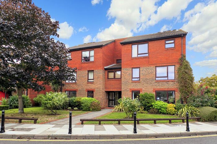 1 Bedroom Flat To Rent In Abbey Gardens, London, W6