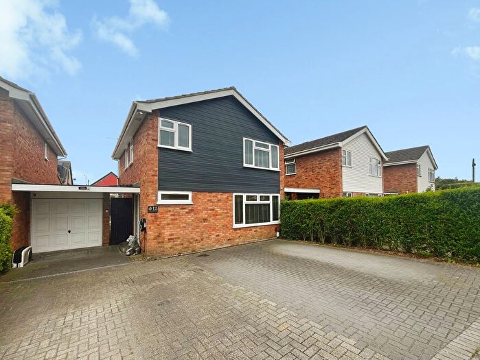 4 Bedroom Detached House For Sale In Stafford Close, Taplow, Maidenhead, SL6