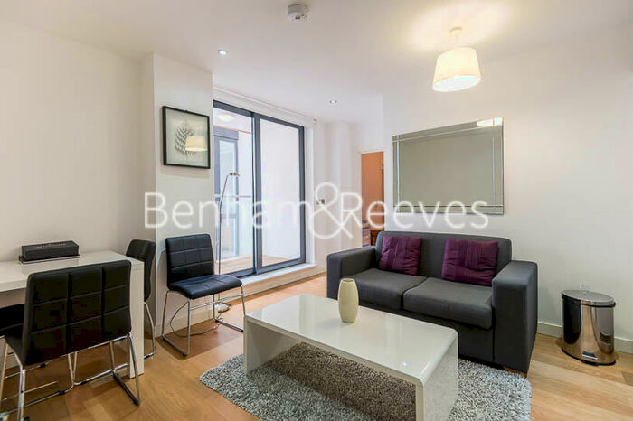 1 Bedroom Apartment To Rent In Alie Street, Aldgate East, E1