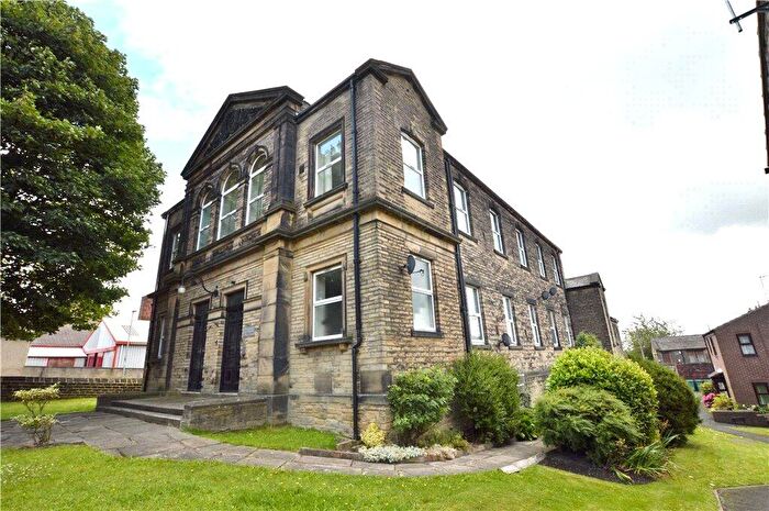 1 Bedroom Apartment To Rent In St. Vincent Court, Littlemoor Road, Pudsey, West Yorkshire, LS28