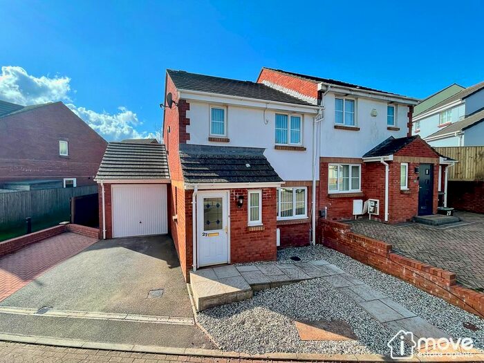 3 Bedroom Semi-Detached House To Rent In Pitcairn Crescent, Torquay, TQ2