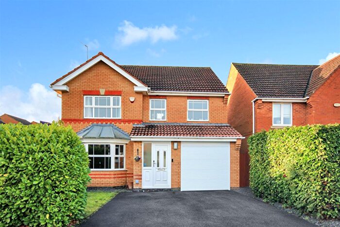 4 Bedroom Detached House For Sale In Charlbury Close, Wellingborough, NN8