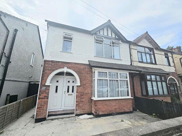 3 Bedroom Semi-Detached House To Rent In Owen Street, Coalville, LE67