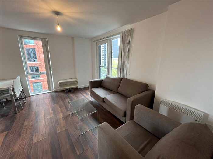 3 Bedroom Apartment To Rent In Riverside, Lowry Wharf, Derwent Street, Salford, M5