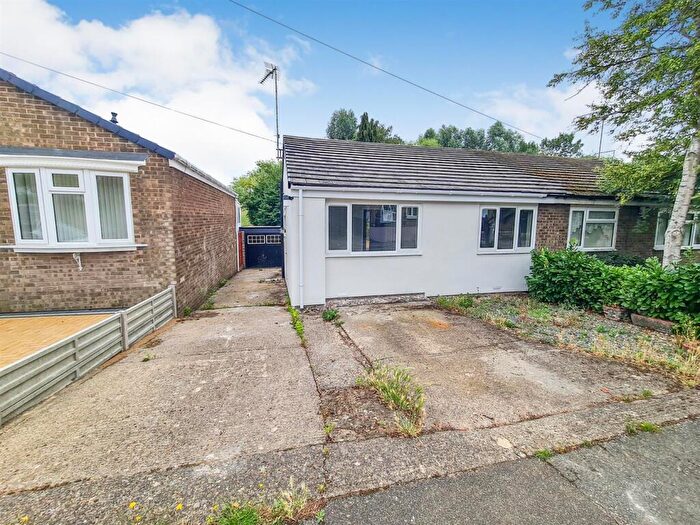 2 Bedroom Semi-Detached Bungalow For Sale In Hillside Crescent, Weldon, Corby, NN17