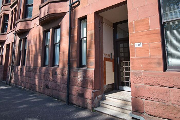 2 Bedroom Flat To Rent In Beith Street, Partick, G11