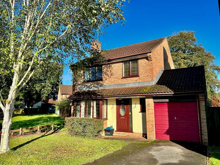 4 Bedroom Detached House To Rent In Willand, EX15