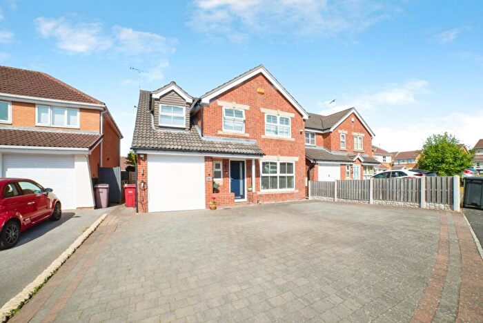 5 Bedroom Detached House For Sale In Clay Pit Way, Chesterfield, Derbyshire, S43