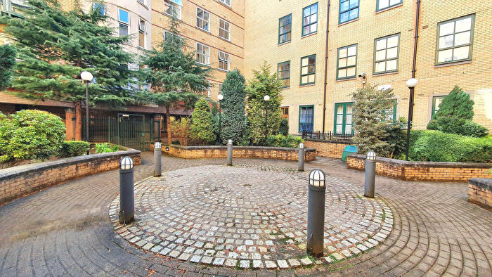 1 Bedroom Apartment For Sale In - Whitworth Street, Granby Village, Manchester, M1