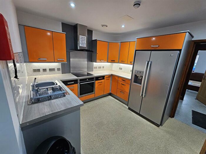 5 Bedroom Terraced House To Rent In Dawlish Road, Selly Oak, Birmingham, B29