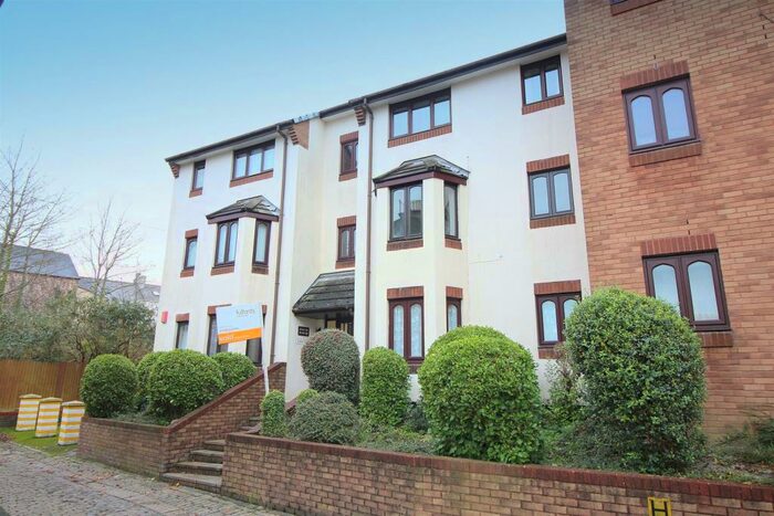 2 Bedroom Apartment To Rent In Park View, Knighton Road, Plymouth, PL4