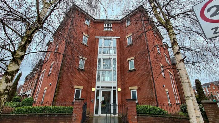 2 Bedroom Flat To Rent In Chorlton Road, Hulme, Manchester., M15