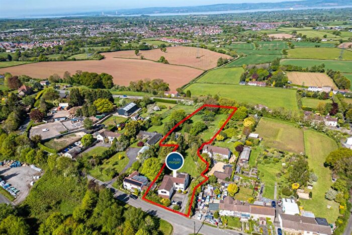 6 Bedroom Detached House For Sale In Detached | . Acres | Milbury Heath, GL12