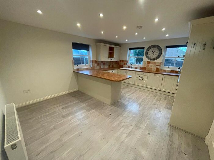 4 Bedroom Detached House To Rent In High Street, Patrington, Hull, HU12