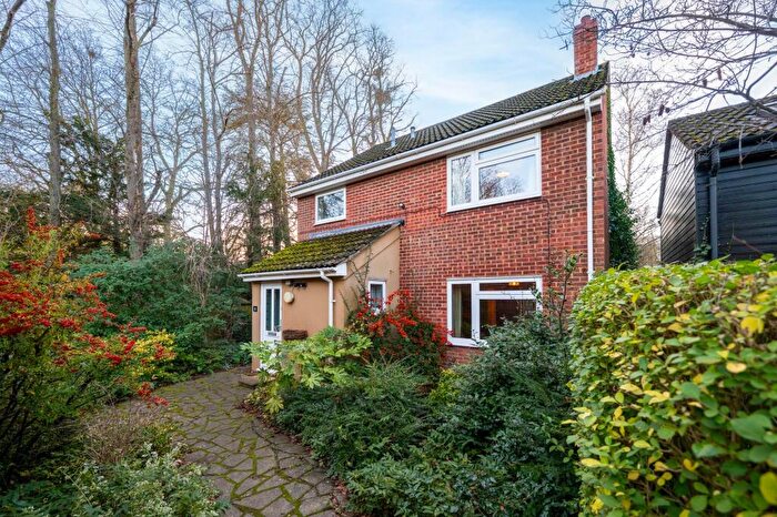 3 Bedroom Detached House For Sale In Spens Avenue, Cambridge, CB3
