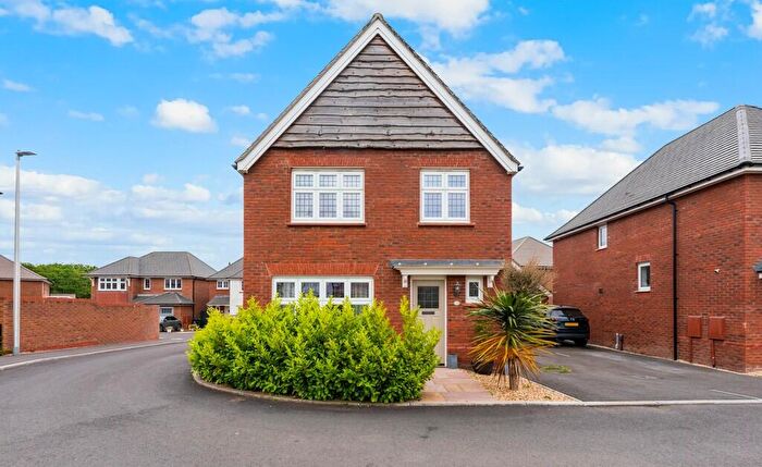 3 Bedroom Detached House For Sale In Heol Nant Glandulas, Lisvane, CF14