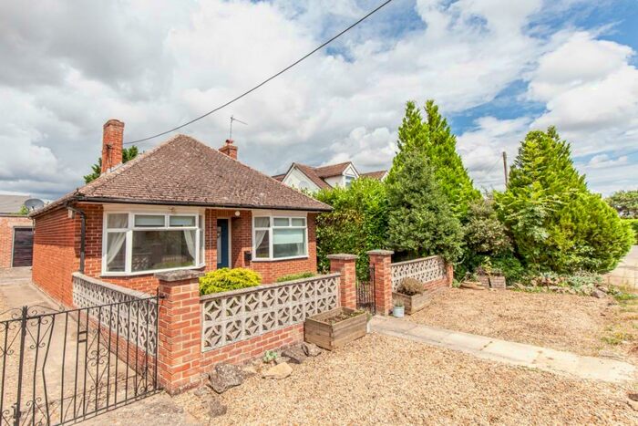 2 Bedroom Detached Bungalow To Rent In Abingdon Road Drayton, OX14