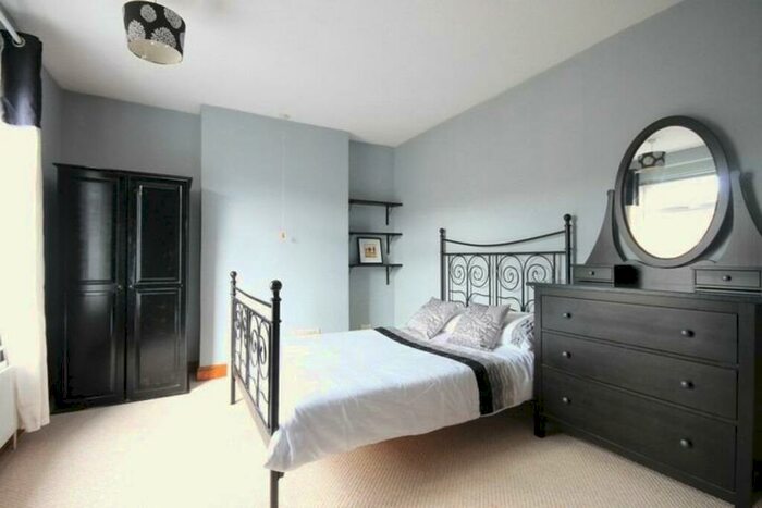 3 Bedroom Property To Rent In Slack Lane, DE22