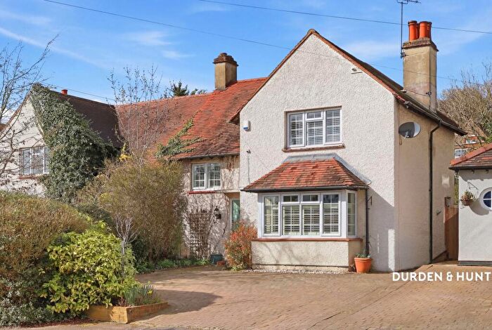 3 Bedroom Semi Detached House For Sale In Woodland Road, Loughton, IG10